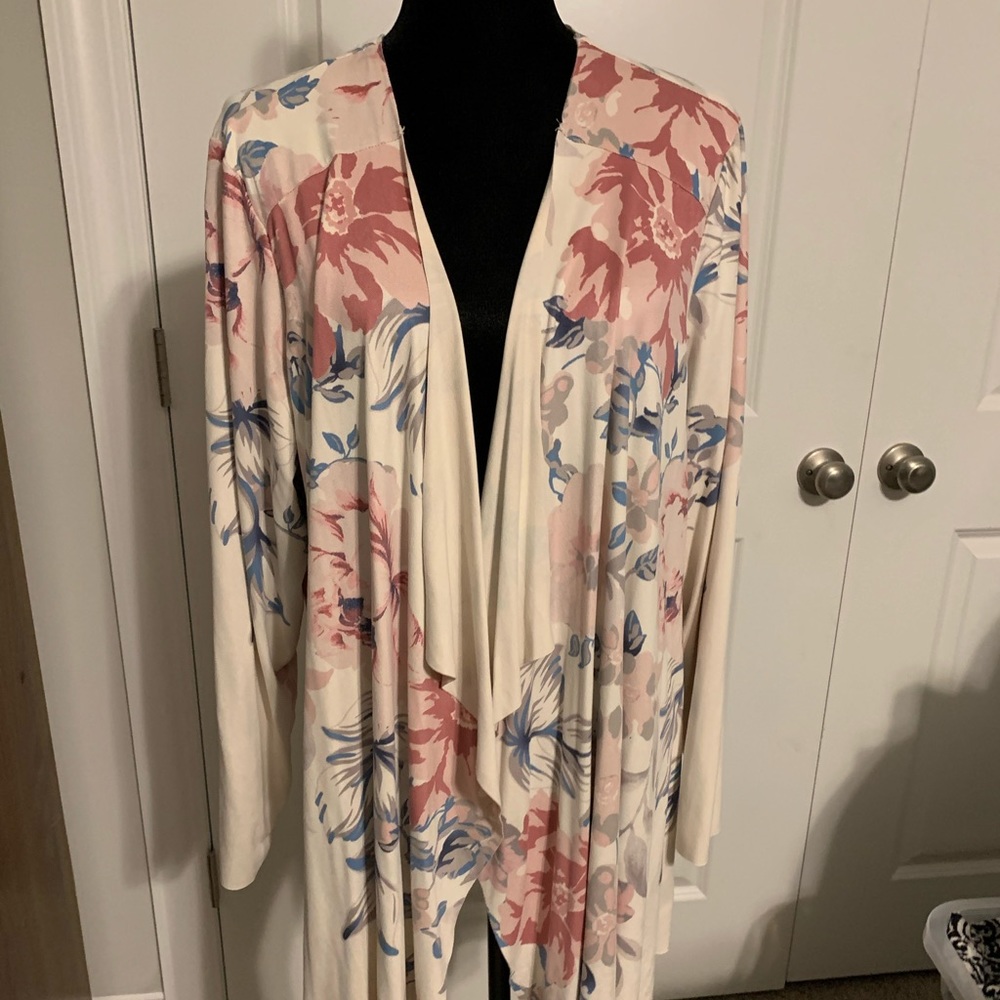 Beautiful cream colored cardigan